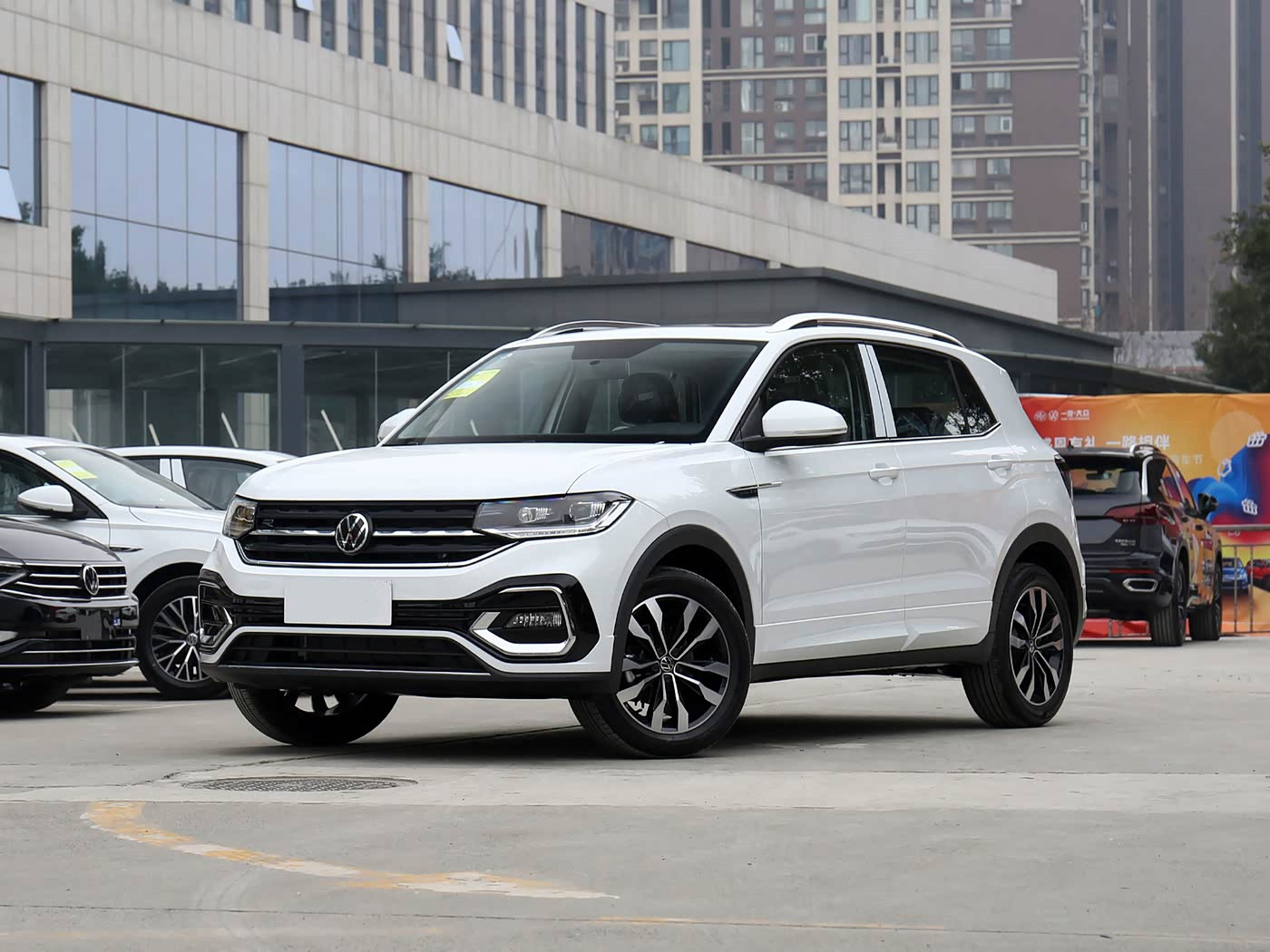 2021 Explorer, 1.4T, 280TSI DSG R-Line Smart Connection Edition